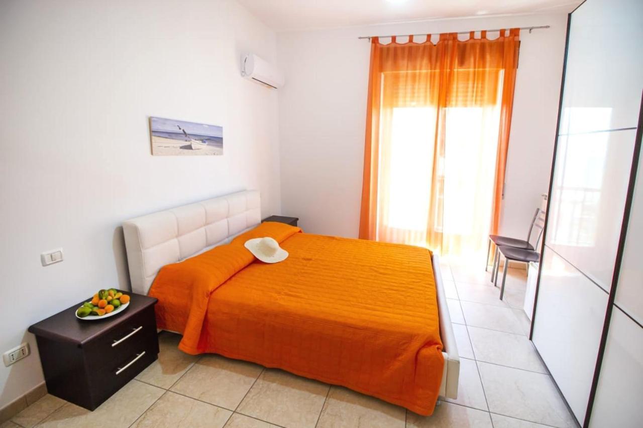 Incanto Di Luna B&B Family Rooms 维耶斯泰 外观 照片